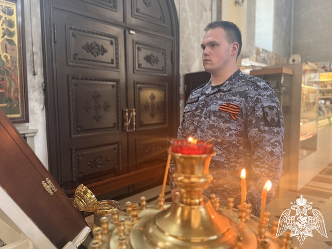 Росгвардейцы Твери приняли участие в религиозной службе, посвященной 81-й годовщине Победы в Великой Отечественной войне 