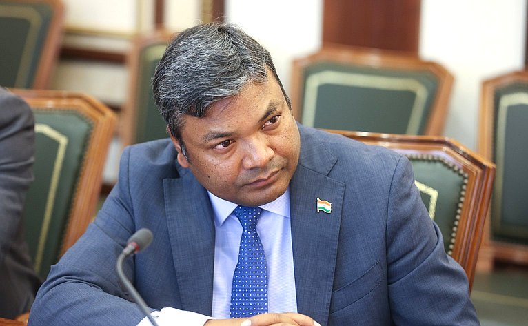 Встреча первого заместителя председателя Комитета СФ по международным делам с делегацией Республики Индии во главе с членом Народной палаты парламента Каниможи Карунанидхи