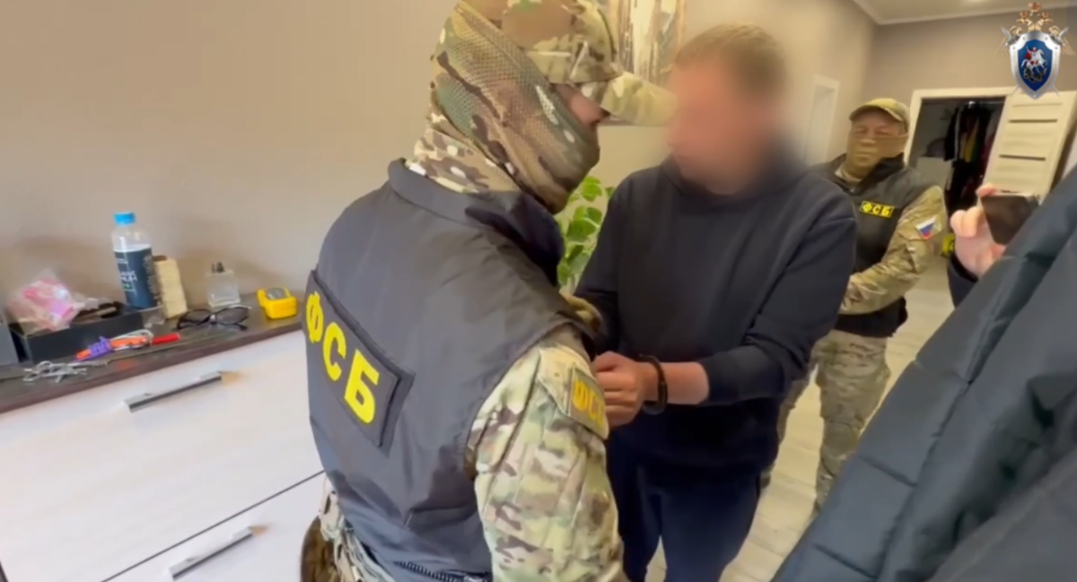 Трое челябинцев незаконно «сливали» персональные данные из баз МВД