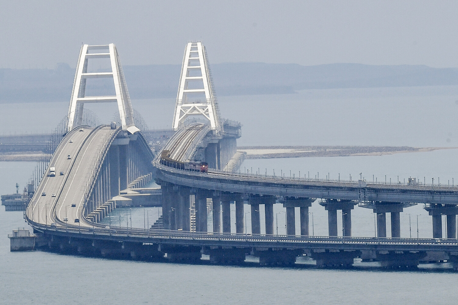 Фотографии крымского моста высокого разрешения