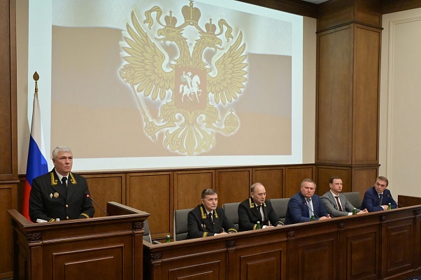 В Сочи представили руководителя Третьего апелляционного суда