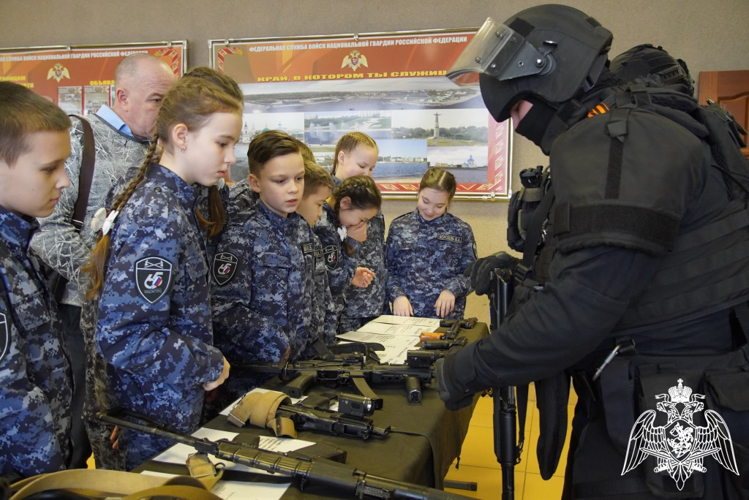 Торжественное мероприятие, посвященное Дню войск национальной Российской Федерации, состоялось в Управлении Росгвардии Чувашии