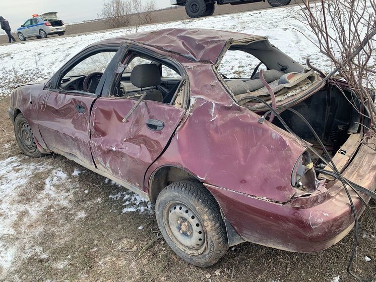 Управлявший автомобилем подросток погиб в ДТП под Астраханью
