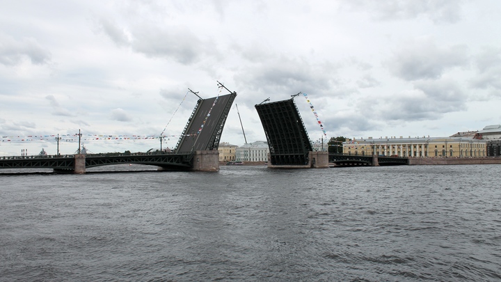 В Санкт-Петербурге мосты перестанут разводить 27 декабря