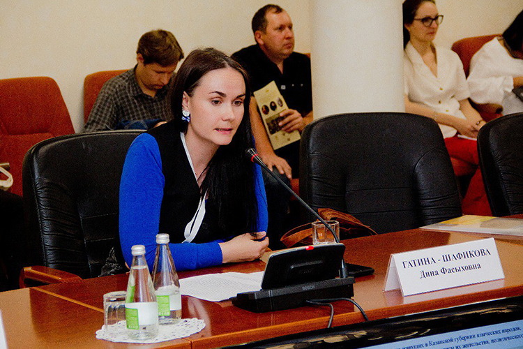 «Мусульманское население действительно оставляет свой отпечаток на брендах. Если ты экономически можешь себе это позволить, то производители будут ориентироваться на тех, кто сможет это купить»