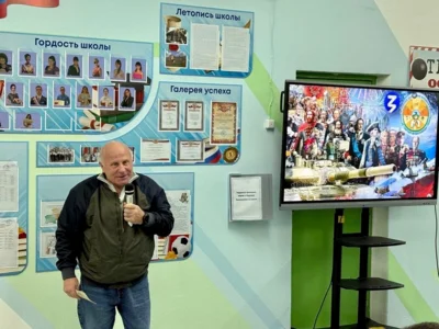 Фото 5. В Бунинской школе Урицкого района открыт детский музейный центр «Вне времени и без границ»