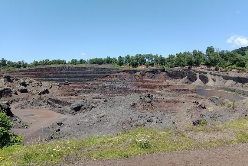 Вулкан Лемтежи