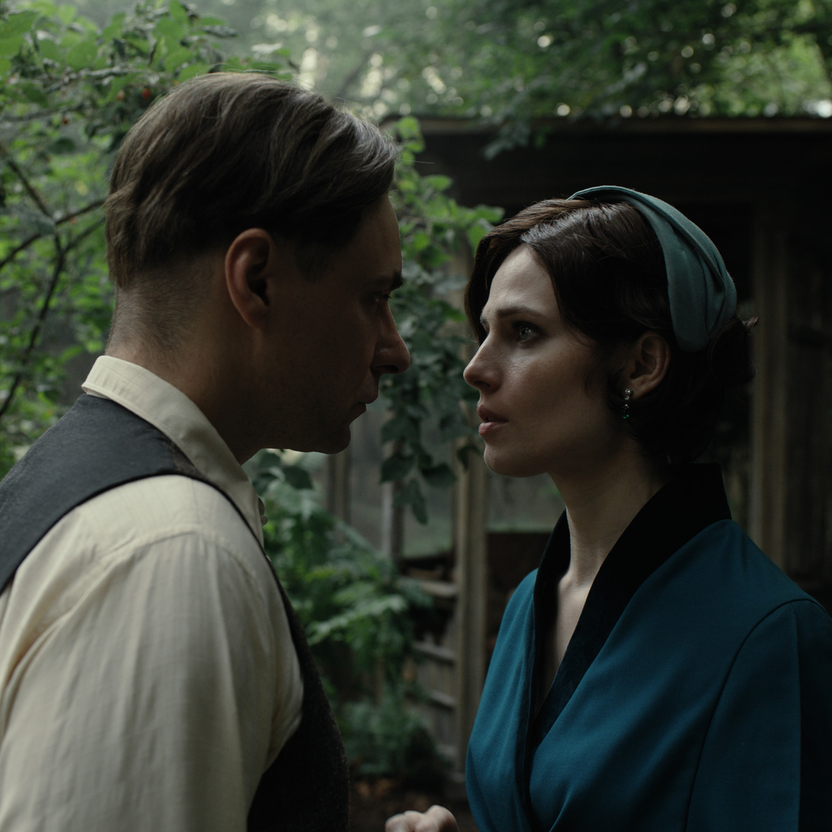 цыганов в роли мастера. александр яценко 2023. юлия снигирь мастер и маргарита. мастер и маргарита фильм 2022. мастер и маргарита 2023.