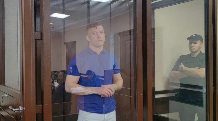 Антон Шеломенцев