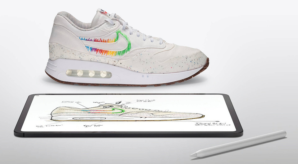 Nike выпустила специальные кроссовки для главы Apple Тима Кука