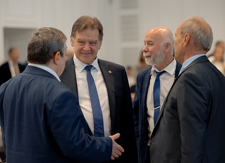 Минстрой 29.10.25 (18)_resized.jpg