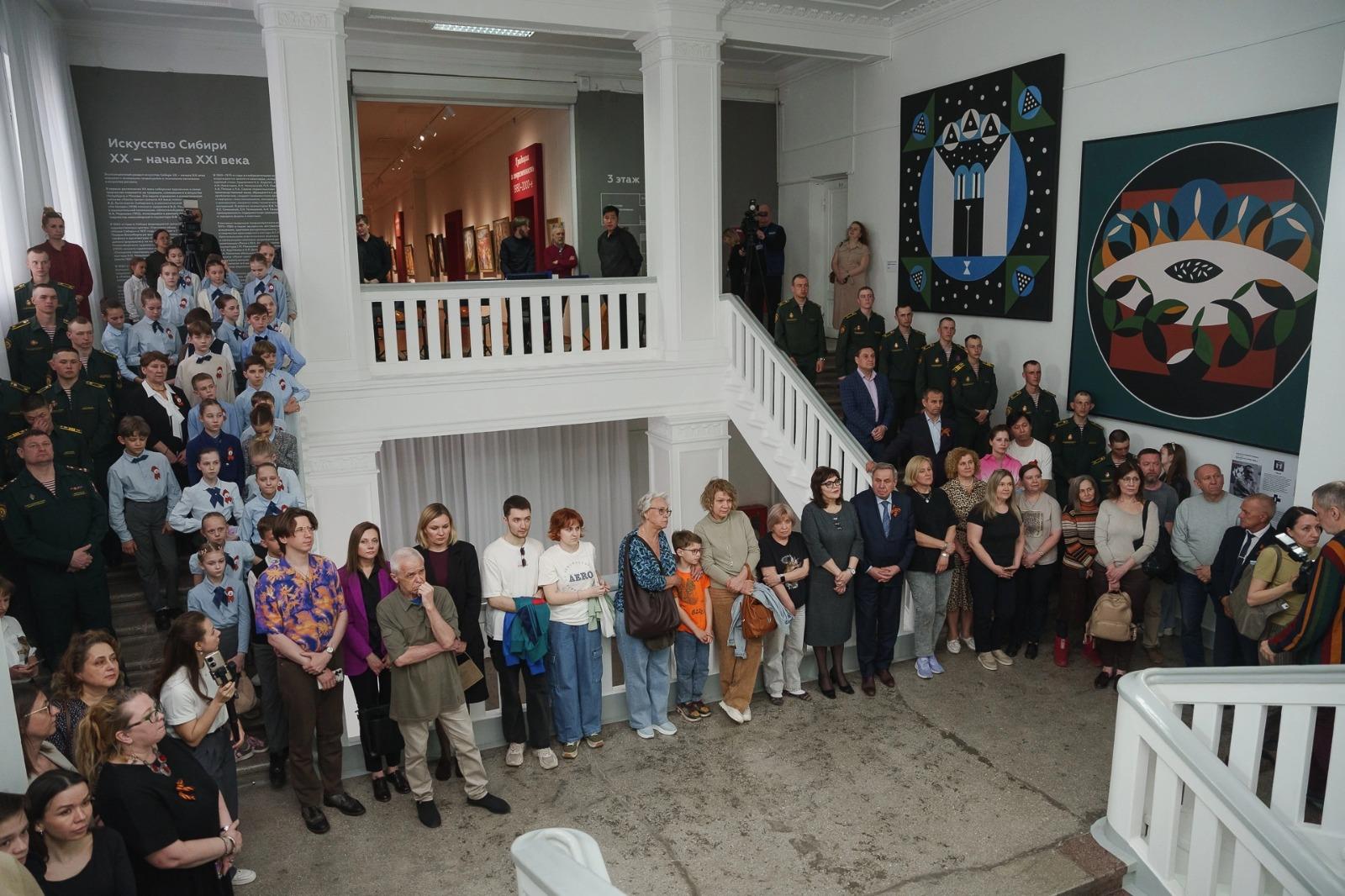 Фото Выставка Новосибирского художественного музея посвящена Победителям 5