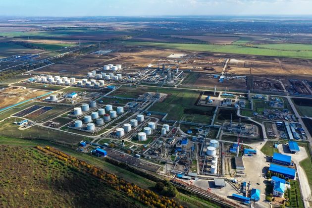На Ильском НПЗ на Кубани при атаке беспилотников прогремело три взрыва