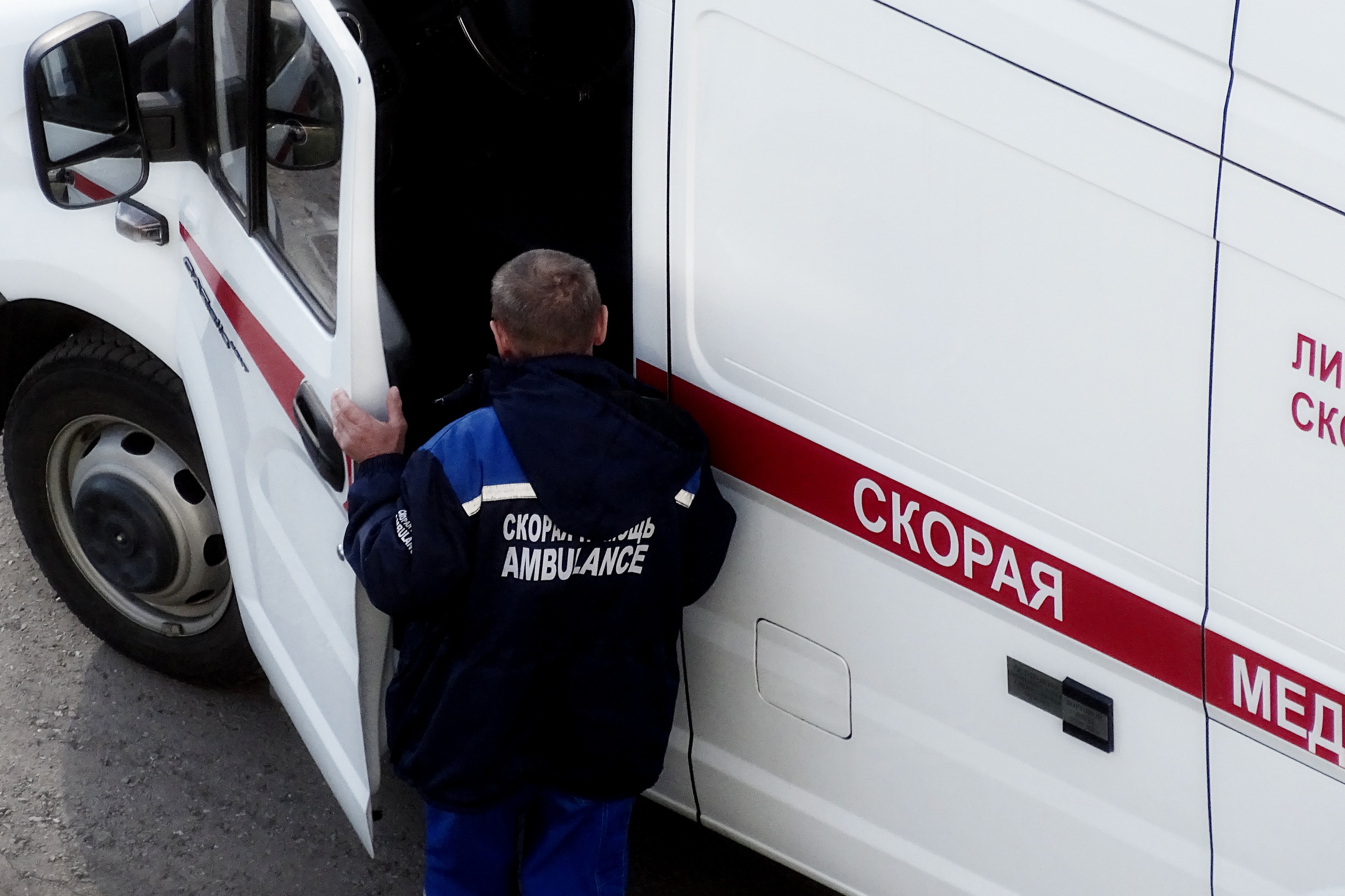 трагедия в липецке последние. трагедия в липецке последние. подросток спрыгнул с 16 этажа. город 48 убийство в липецке. трагедия в липецке последние.