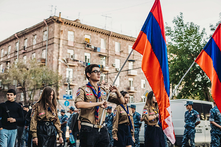 «У Еревана и Баку общих интересов не так уж и много. Но элемент деэскалации, конечно, происходит после карабахской войны»