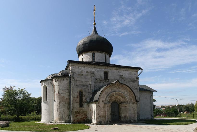 Собор Георгия Победоносца, северная сторона, Юрьев-Польский, Владимирская область