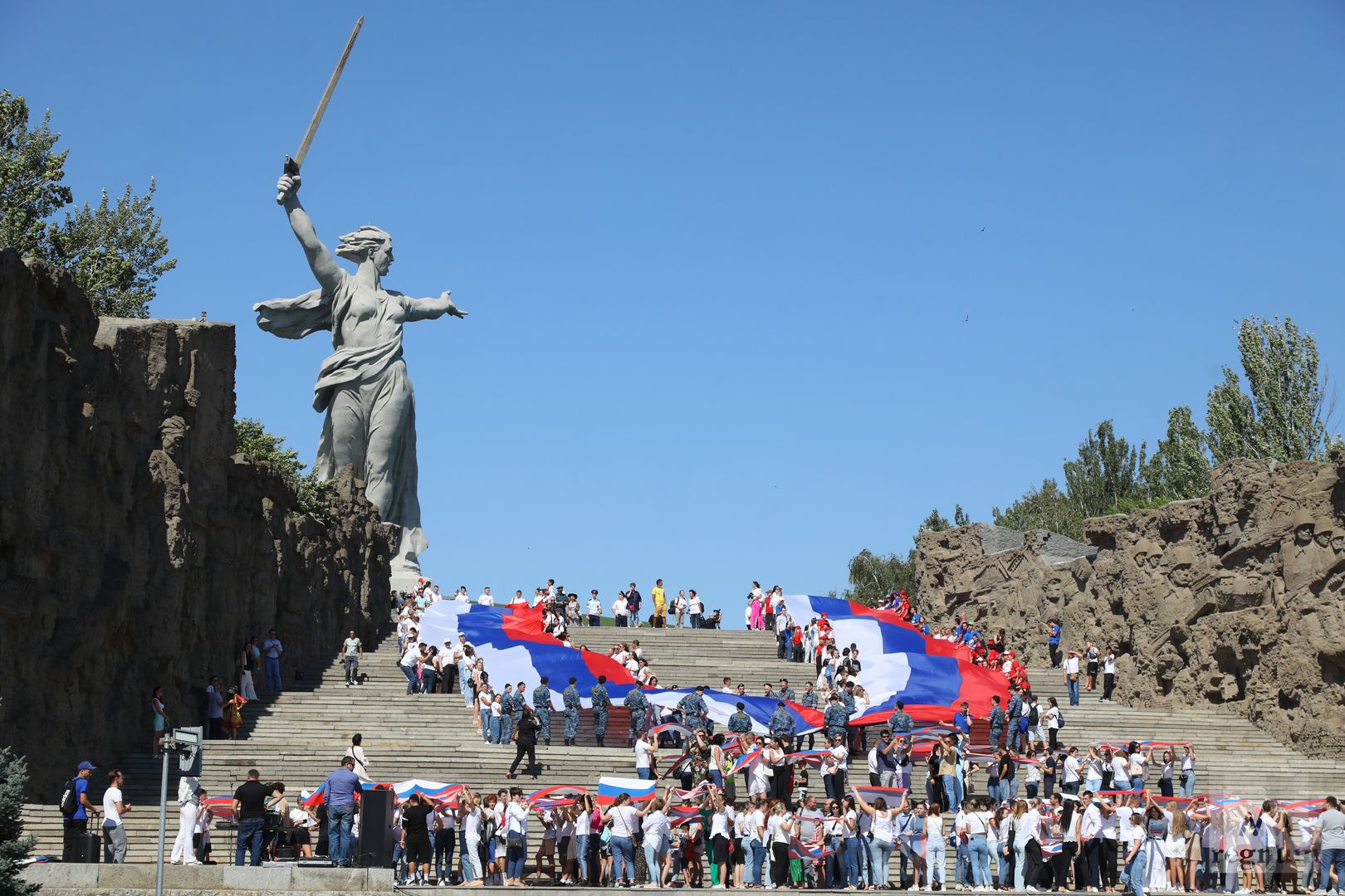 в парке у мамаева кургана