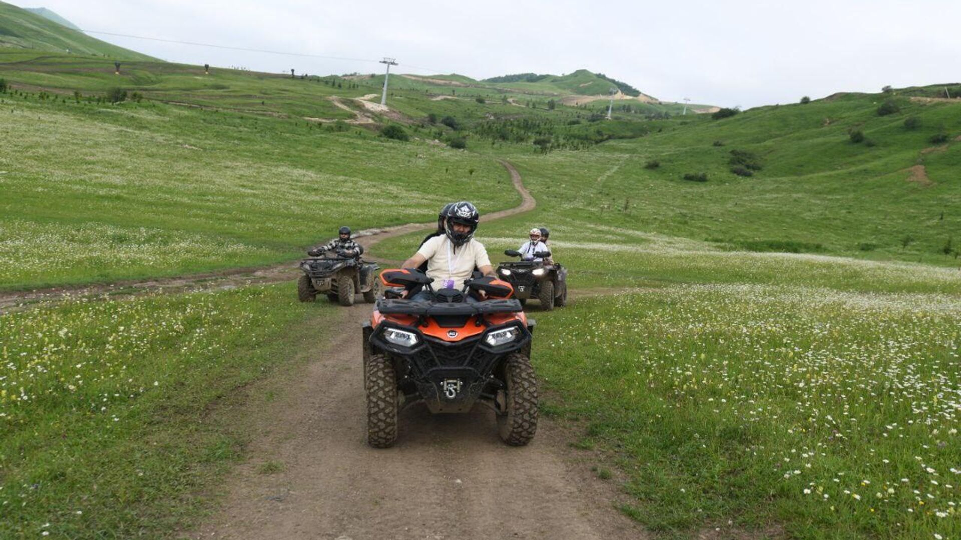 Медиатур - Sputnik Азербайджан, 1920, 14.06.2025