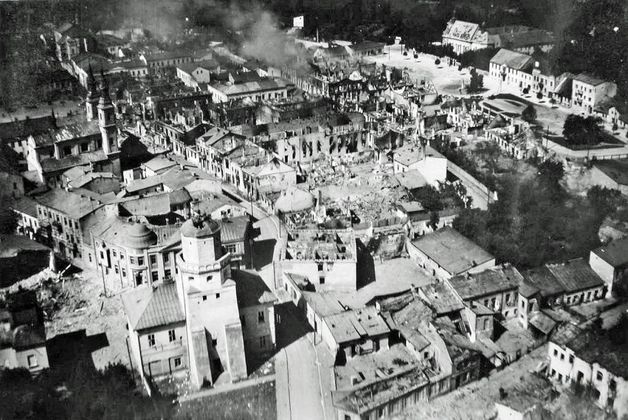 Велюнь после немецкой бомбардировки 1 сентября 1939 года