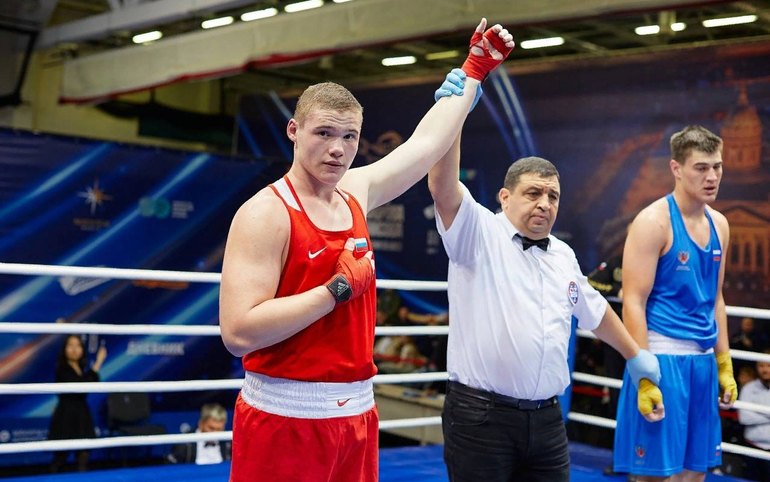 Сергей Саитов из Хакасии – победитель всероссийских соревнований по боксу
