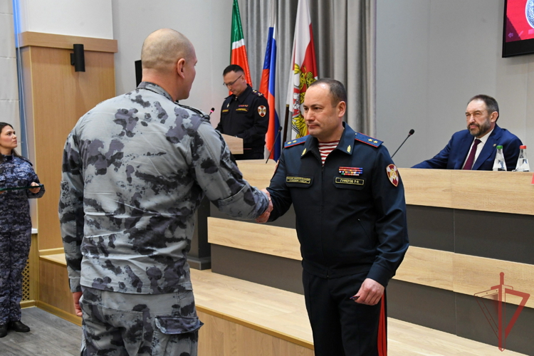 В Управлении Росгвардии по Республике Татарстан подвели итоги служебно-боевой деятельности за 2025 год 