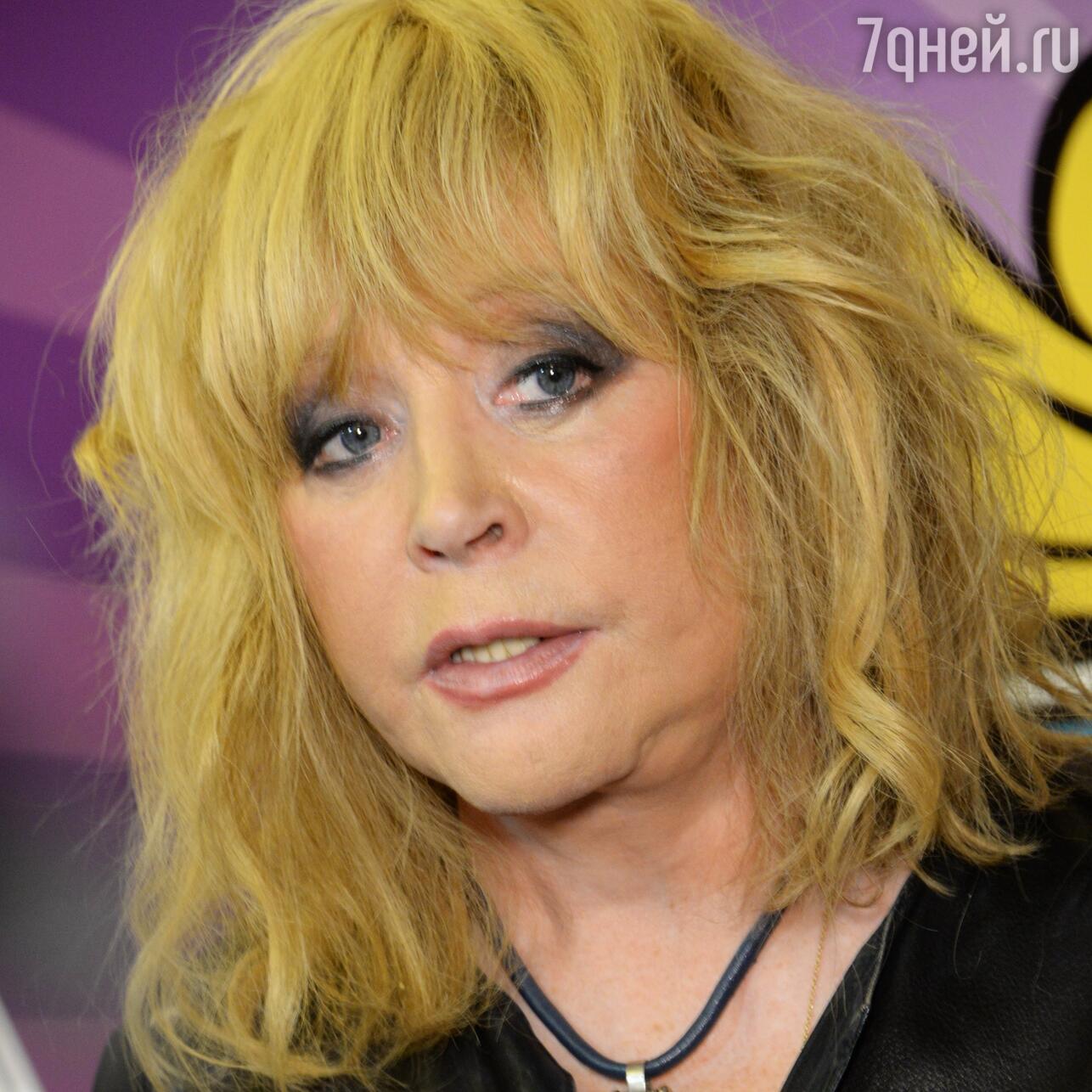 Пугачева в 40 лет. Оскорбил пугачеву. Фасад останкино пугачева. Пугачев. Пугачева сейчас.