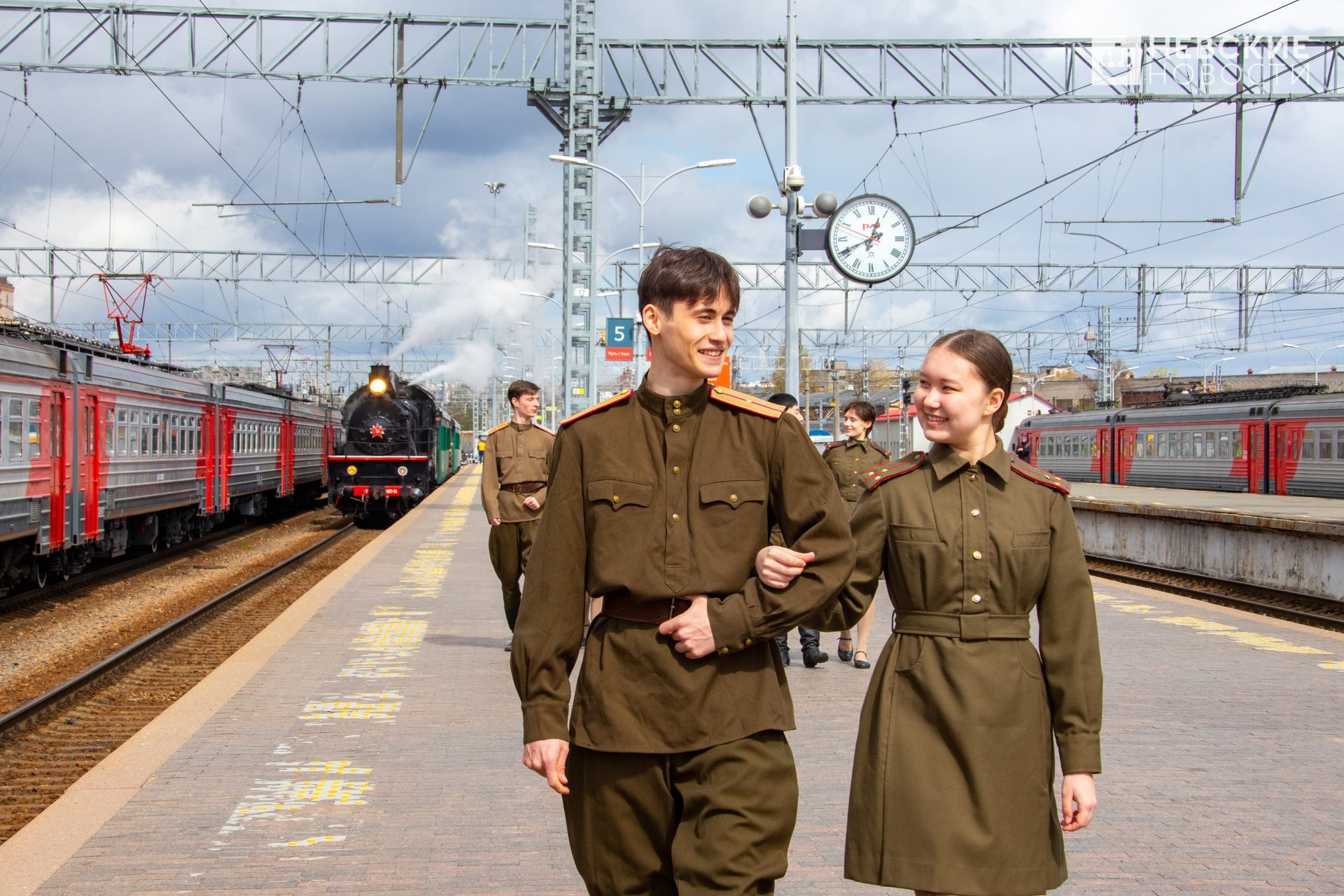 паровоз на финляндском вокзале