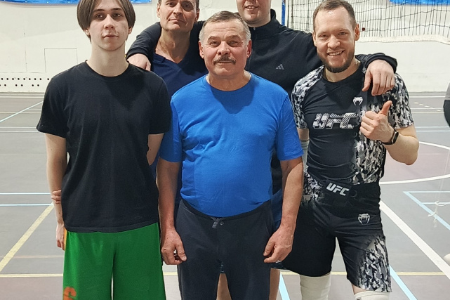 5 декабря состоялся дружеский турнир по волейболу