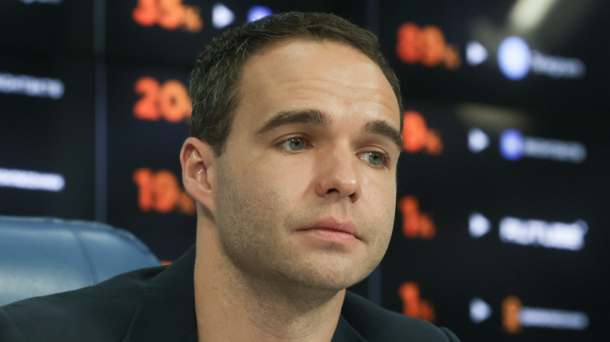 Директора РАЭК Гребенникова арестовали по делу о наркотиках