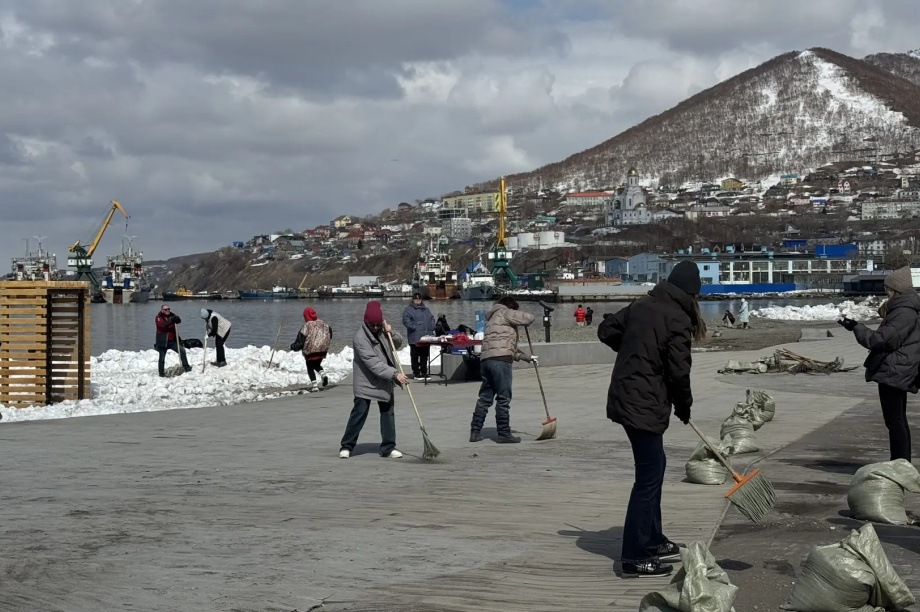 В преддверии 9 Мая в Петропавловске пройдёт общегородской субботник. Фото: ИА 