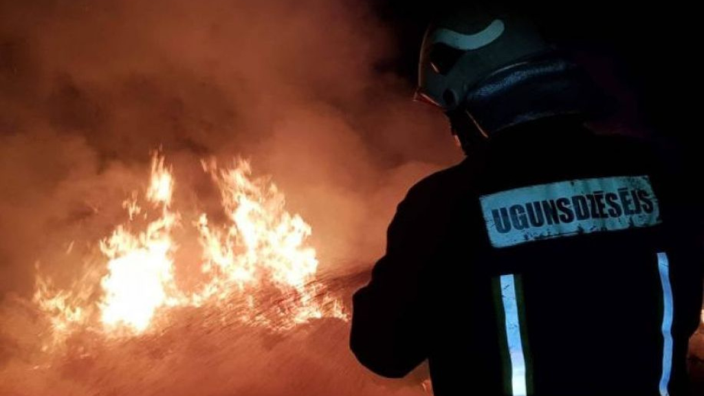 В результате пожара в Юрмале погибли два человека