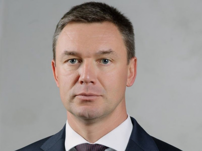 Вице-губернатор Воронежской области Дмитрий Маслов отмечает 45-летний юбилей