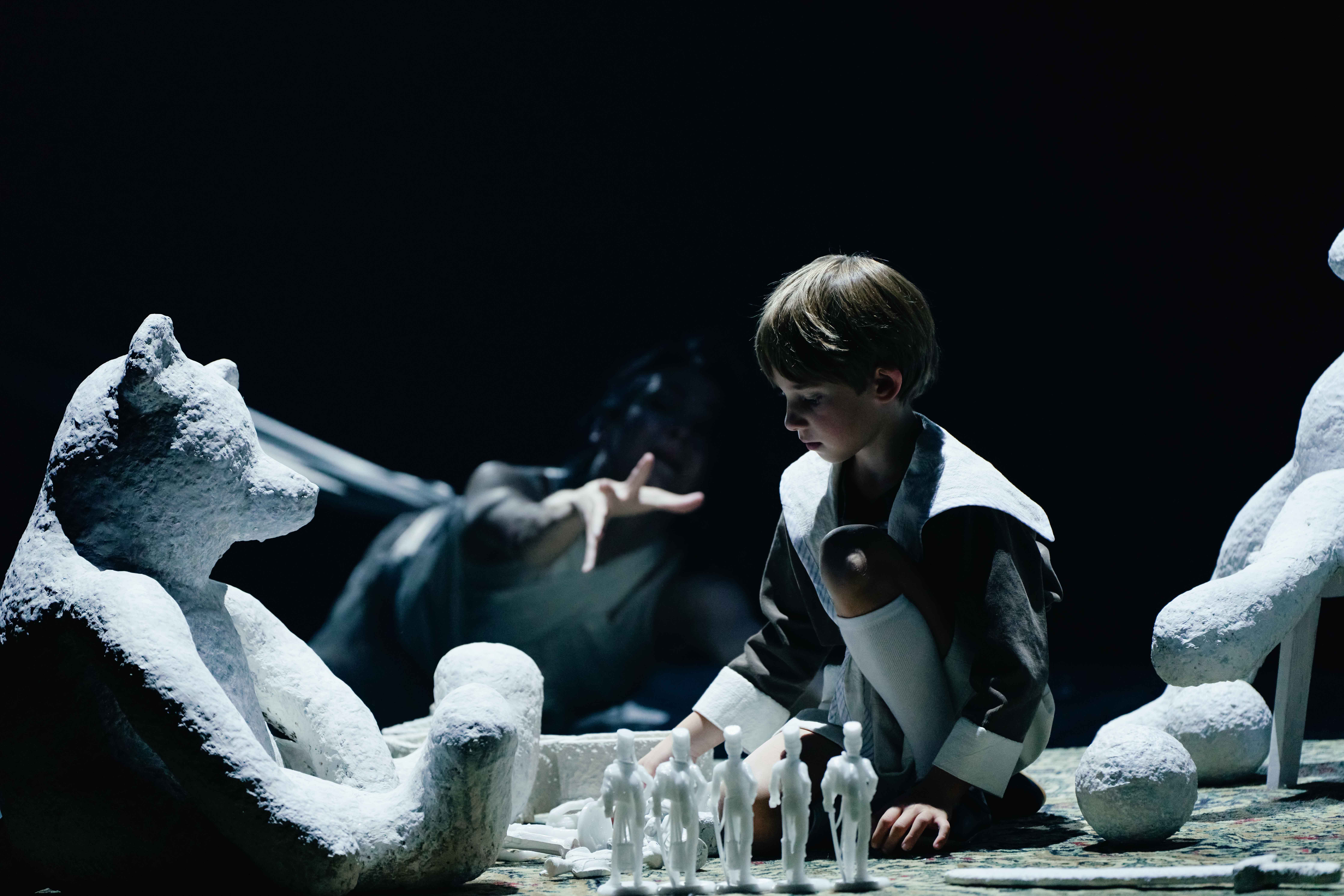 «До поезда осталось» - историю Карениной в танце покажут в БДТ1