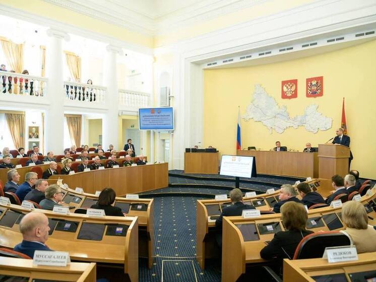 Полпред президента в ПФО представил руководству Оренбургской области нового врио губернатора