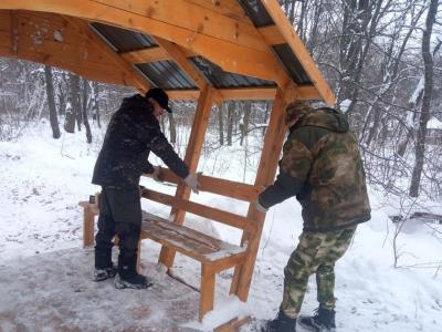 В Саратове на Кумысной поляне установят 10 новых беседок