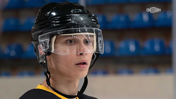 Ледовая арена ковров. Вольская улица аллея каток. Каток твой лед. Лед 3 московский. Лед 3 московский.