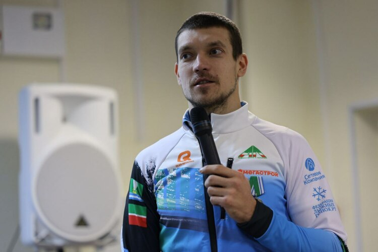 Андрей Ларьков