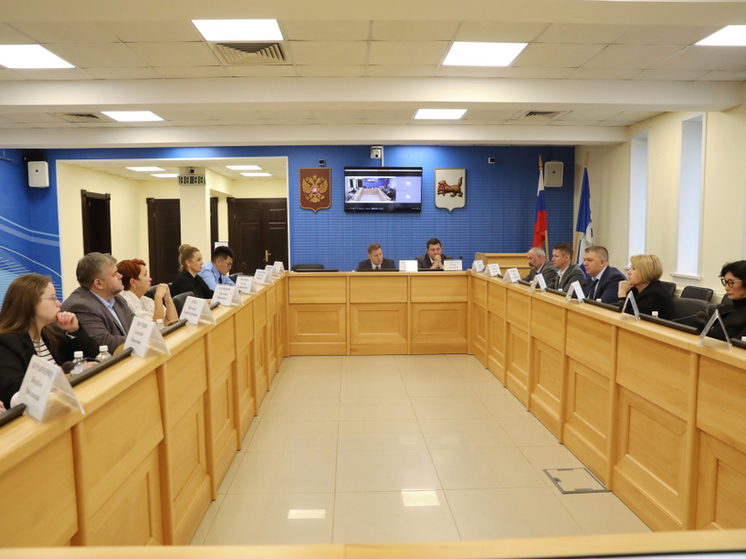 В Совет законодателей при Федеральном Собрании РФ иркутские депутаты ЗС направят предложения по поддержке отечественных производителей