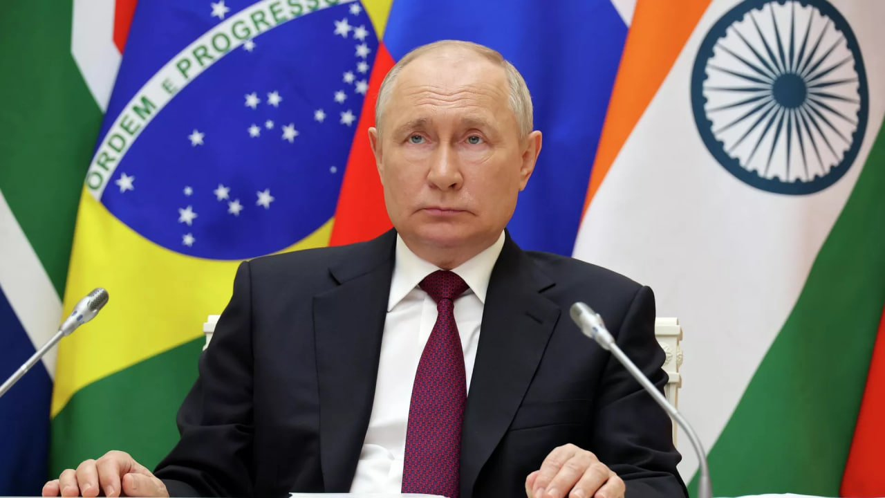 Путин принял участие в заседании саммита БРИКС