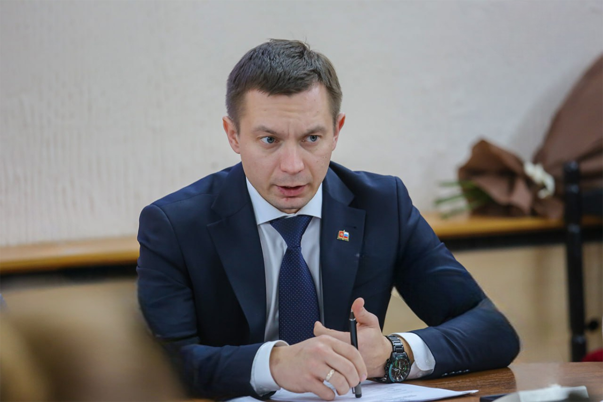 И. о. ректора Кыргызско-Российского Славянского университета Сергей Волков 