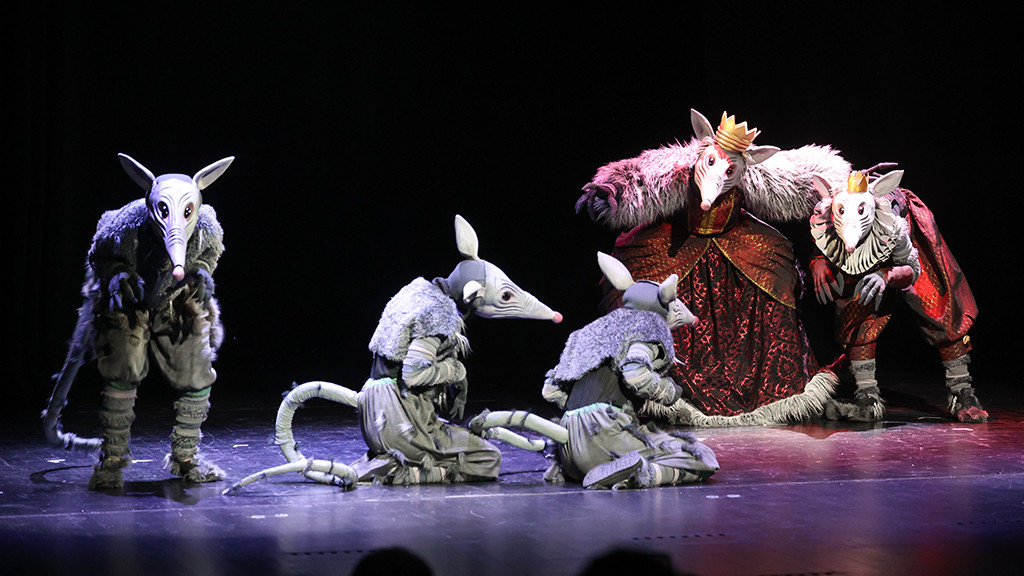 В барнаульском театре кукол готовят спектакль «Щелкунчик» Фото №1