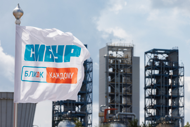 СИБУР уже инвестировал более 70 млрд рублей в собственные разработки по мало- и среднетоннажной химии