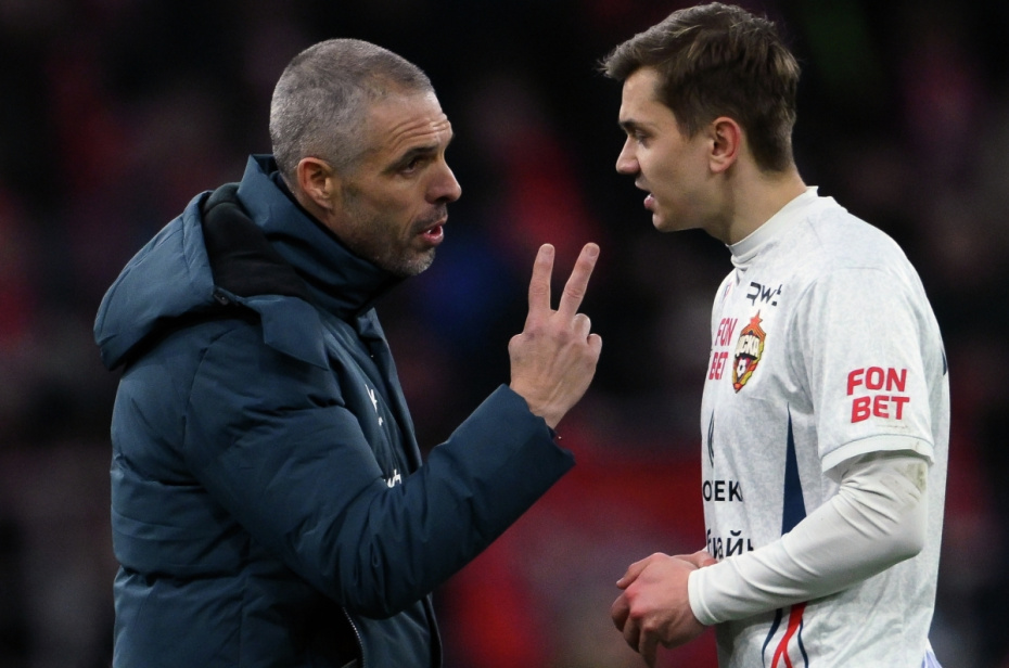 Главный тренер ПФК ЦСКА Фабио Челестини и Иван Обляков