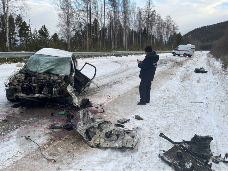 В районе Бурятии в ДТП с автобусом погибла женщина