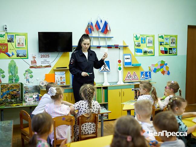 В детсаду № 56 Белгорода провели мастер-класс по изготовлению светоотражателей - Изображение 3