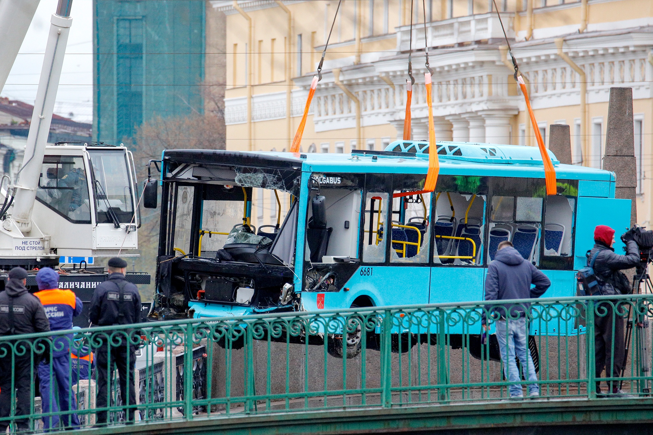 Начальник автоколонны задержан по делу о падении автобуса в Мойку