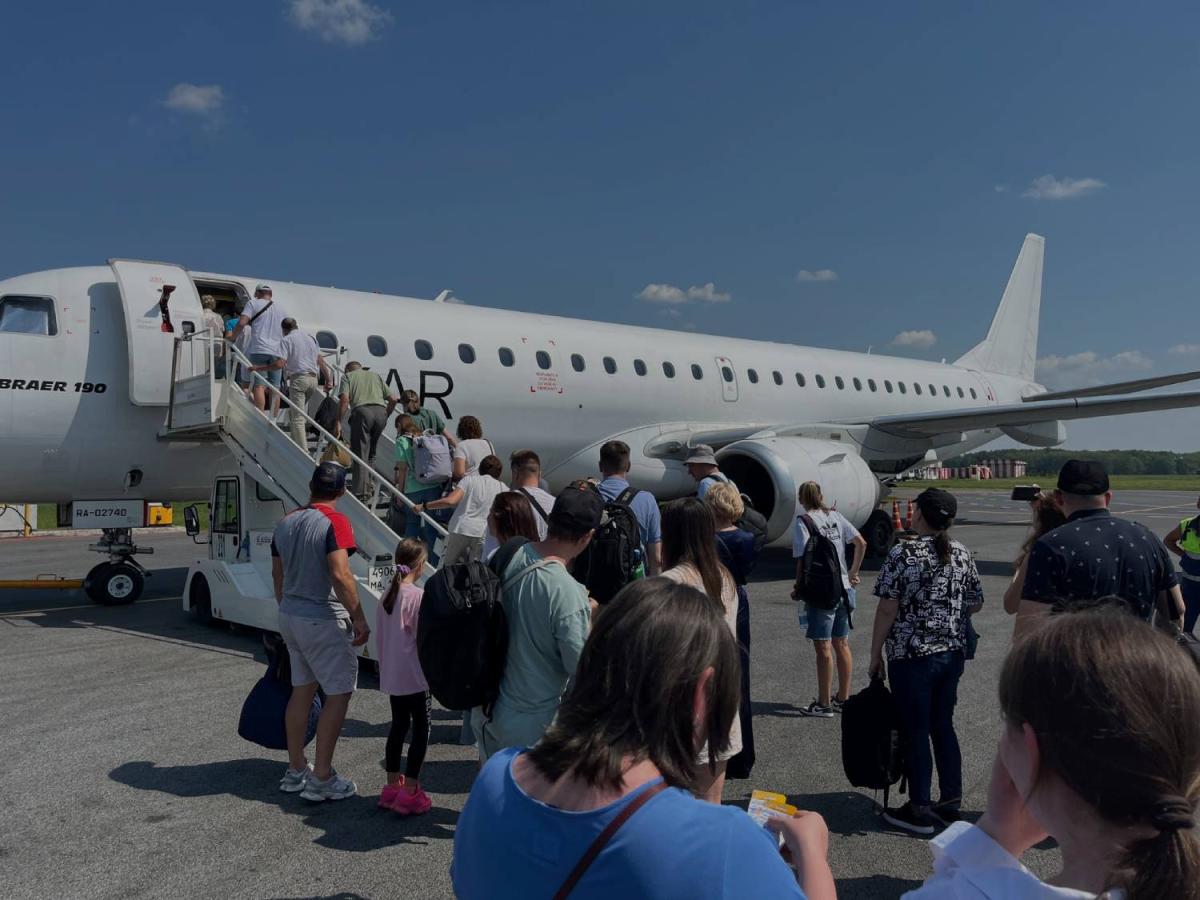 bombardier самолёт аэропорт