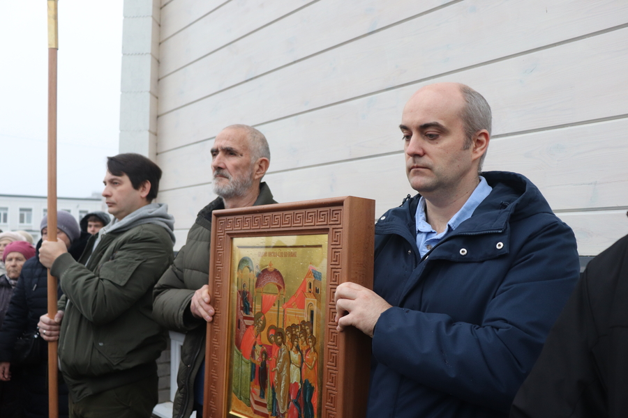 Введенский храм Гатчины отметил первый престольный праздник