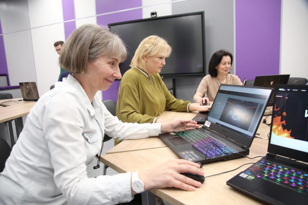 В центре московского долголетия “Новокосино” пройдёт интенсив по цифровой безопасности