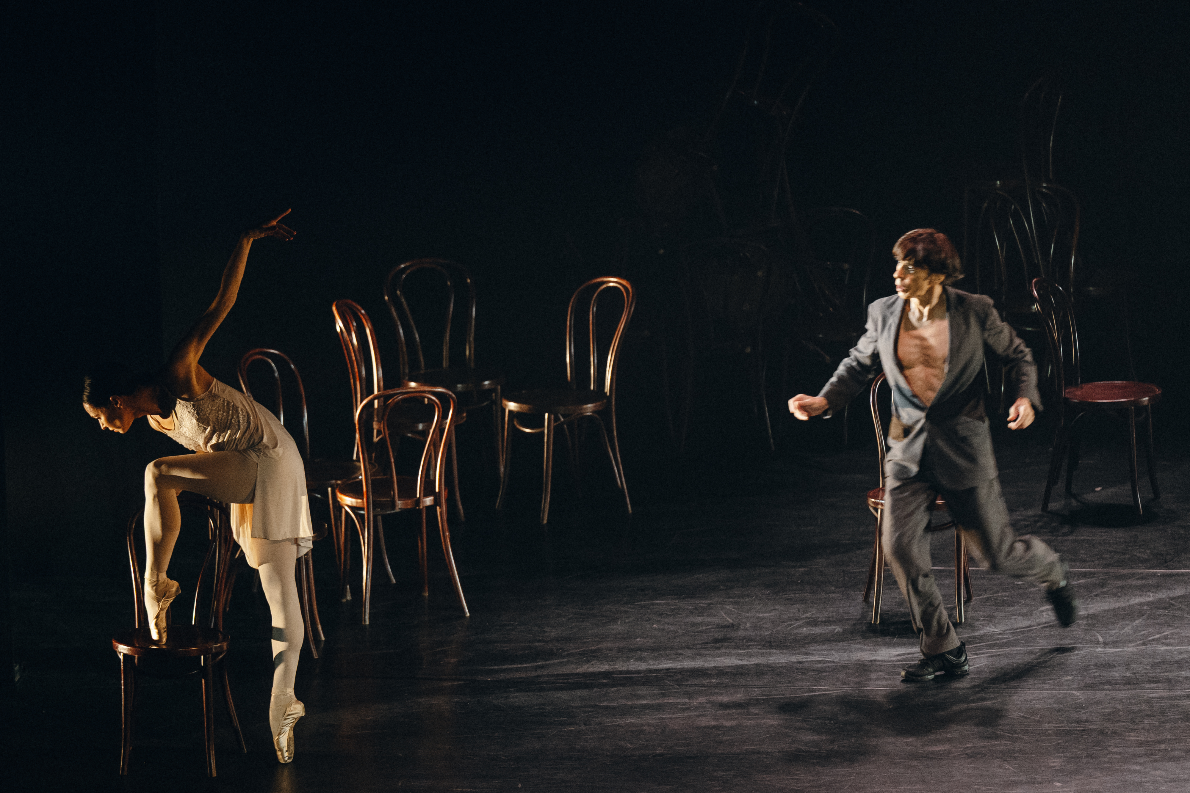 «Стулья» Мориса Бежара с Дианой Вишнёвой покажут в БДТ в рамках фестиваля Context1